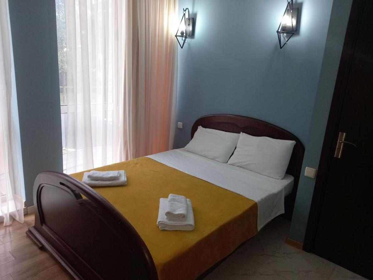 David Hotel 쿠타이시 외부 사진