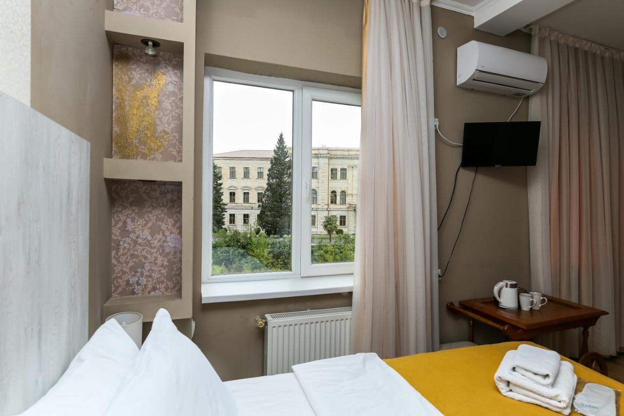 David Hotel 쿠타이시 외부 사진