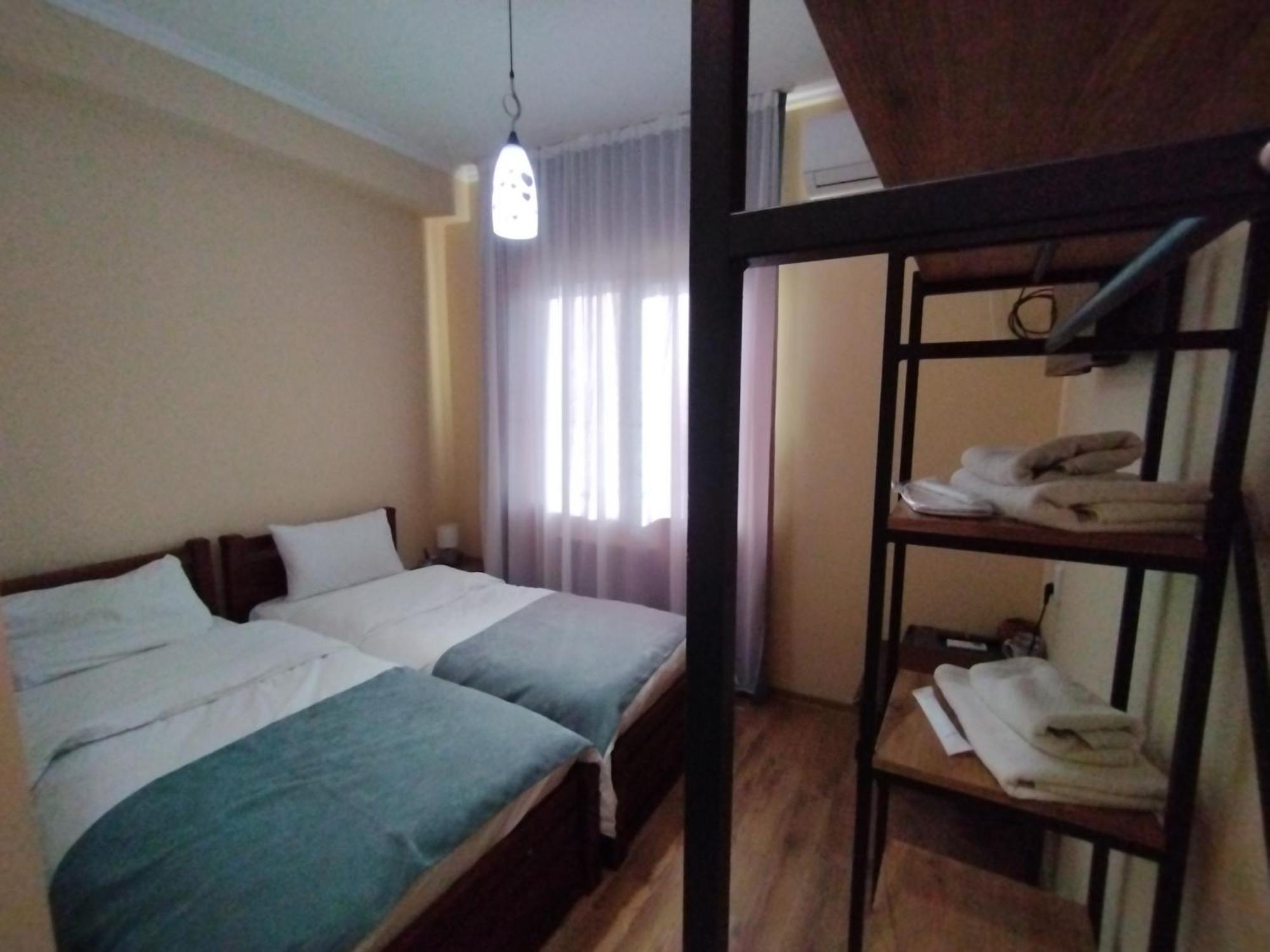 David Hotel 쿠타이시 외부 사진